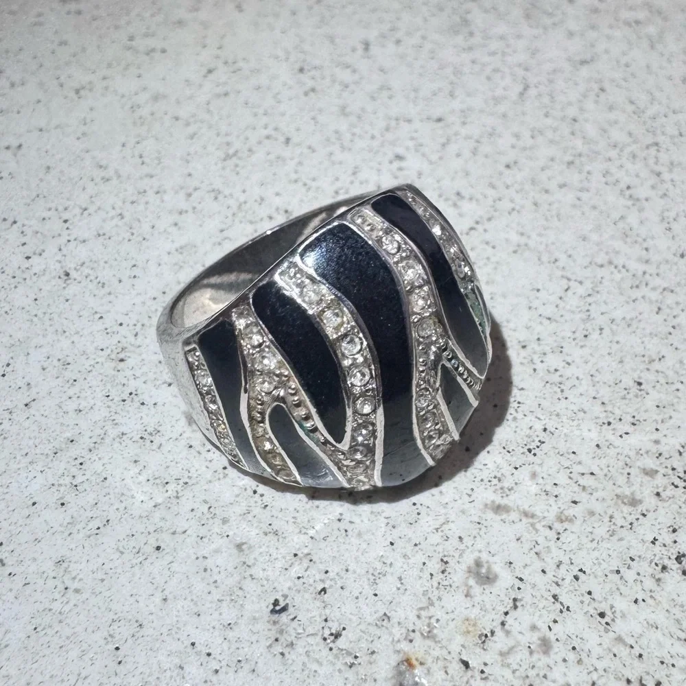 N/A chunky silver